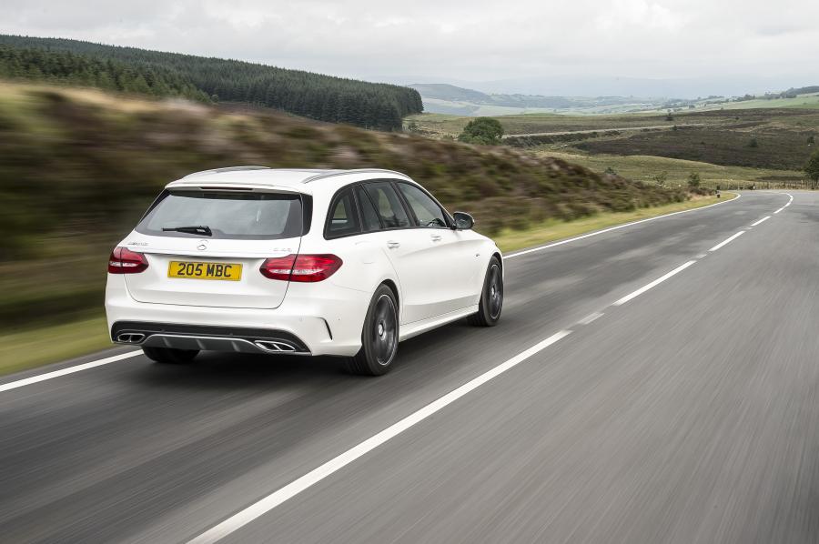  Mercedes-AMG C43 4Matic Estate 2016 года  (UK) (фото 15 из 30)